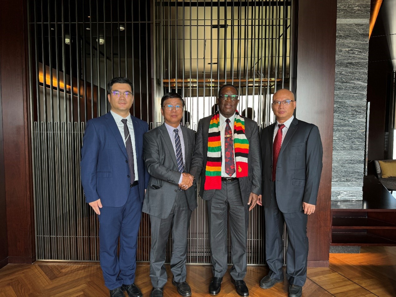 1725665782658782.jpg 2.jpg